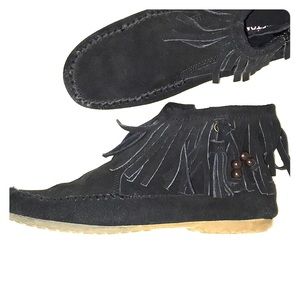 Minnetonka Moccasins